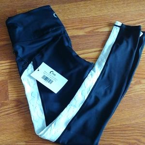 Zyia leopard leggings